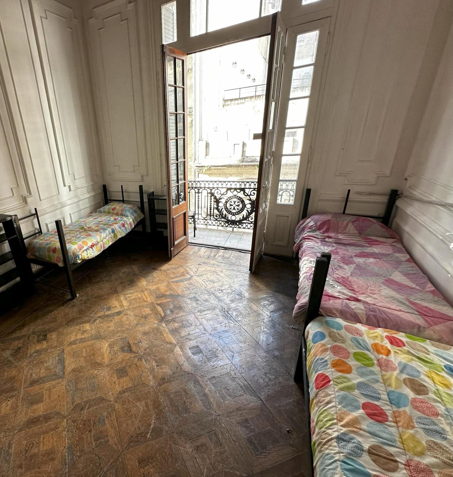 Ideal Social Hostel Buenos Aires Exterior photo