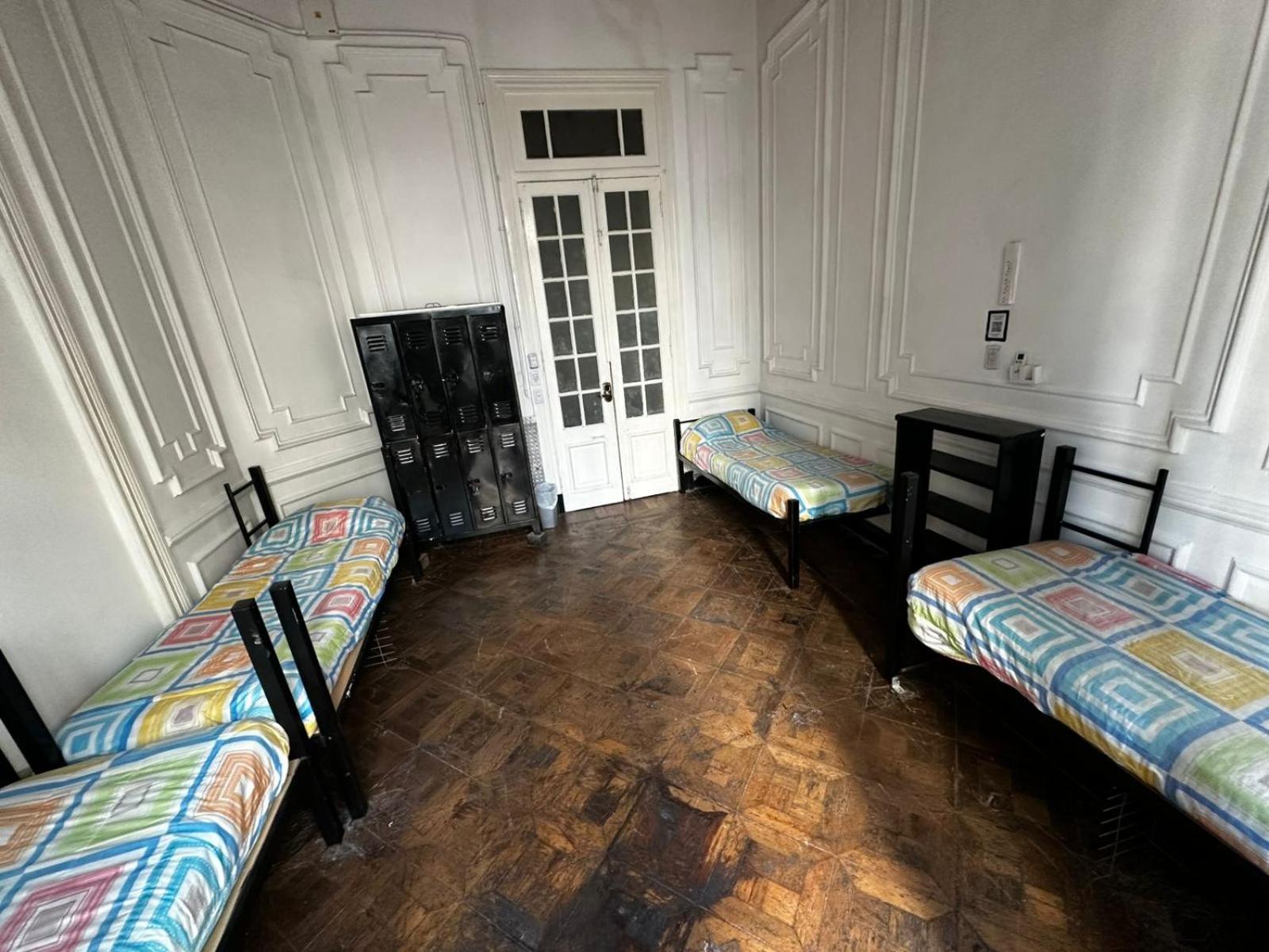 Ideal Social Hostel Buenos Aires Exterior photo